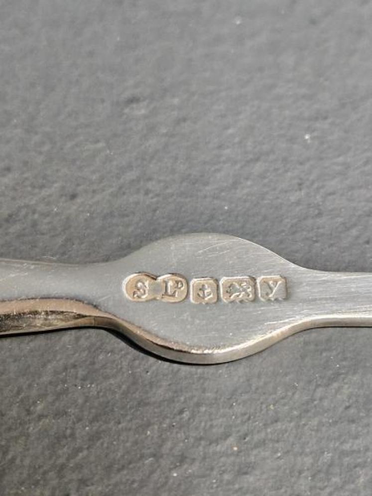 Set of Six George V Silver Crab Picks - Image 5