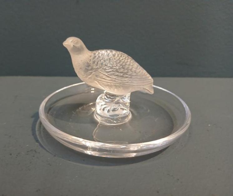 Lalique Opalescent Bird Ring Tray - Image 7