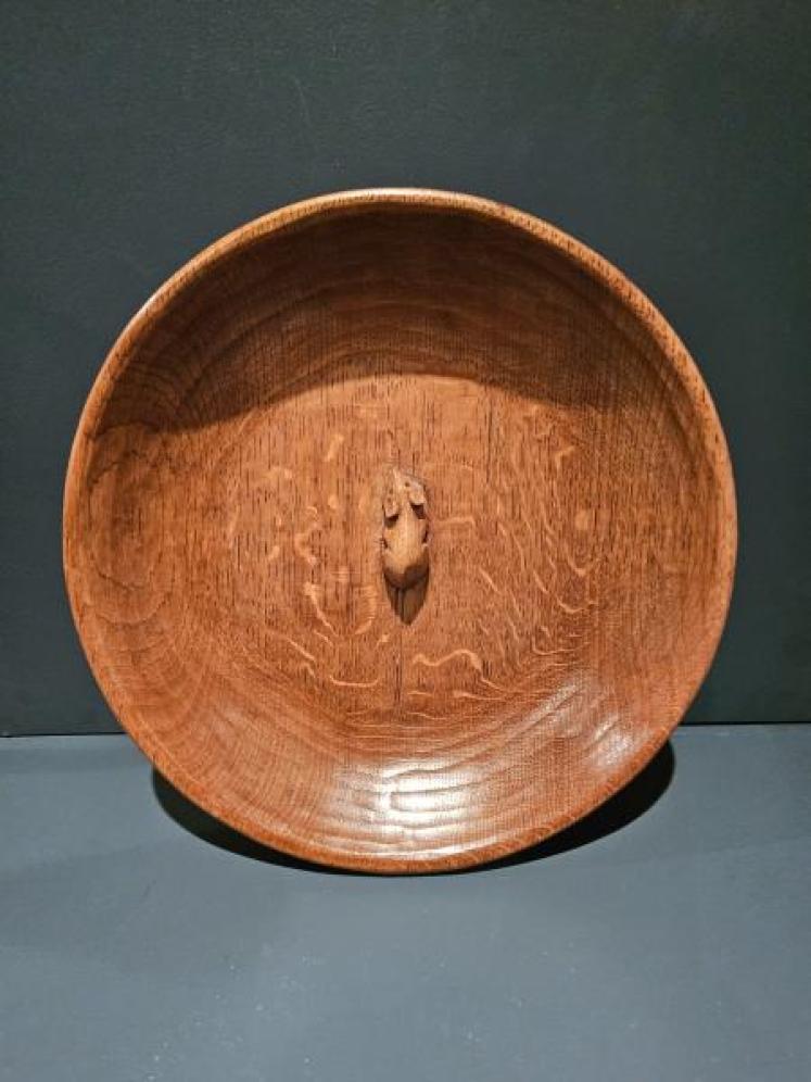 Large Thompsons of Kilburn Mouseman Adzed Oak Bowl - Image 1