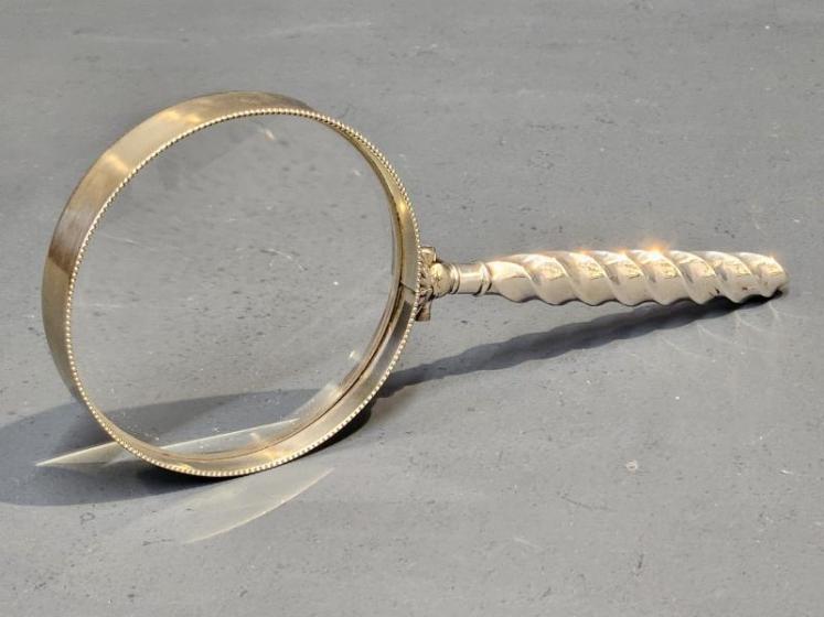Victorian Silver Magnifying Glass  - Image 6