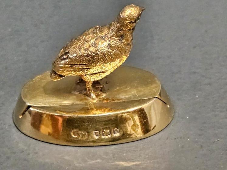 Edwardian Silver Gilt Menu Holders  - Image 3