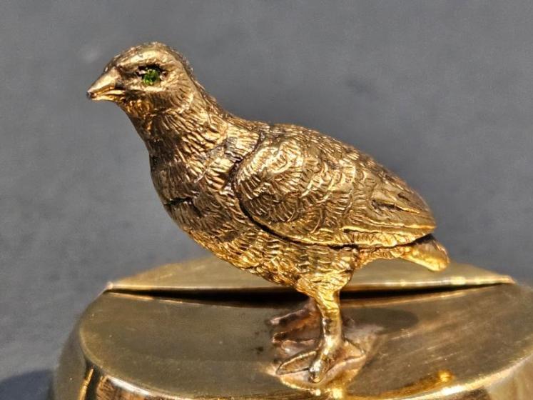 Edwardian Silver Gilt Menu Holders  - Image 6