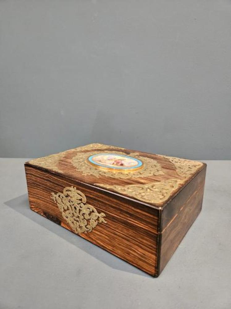 Victorian Coromandel Jewellery Box - Image 2