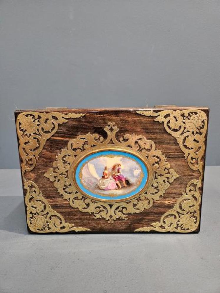 Victorian Coromandel Jewellery Box - Image 6