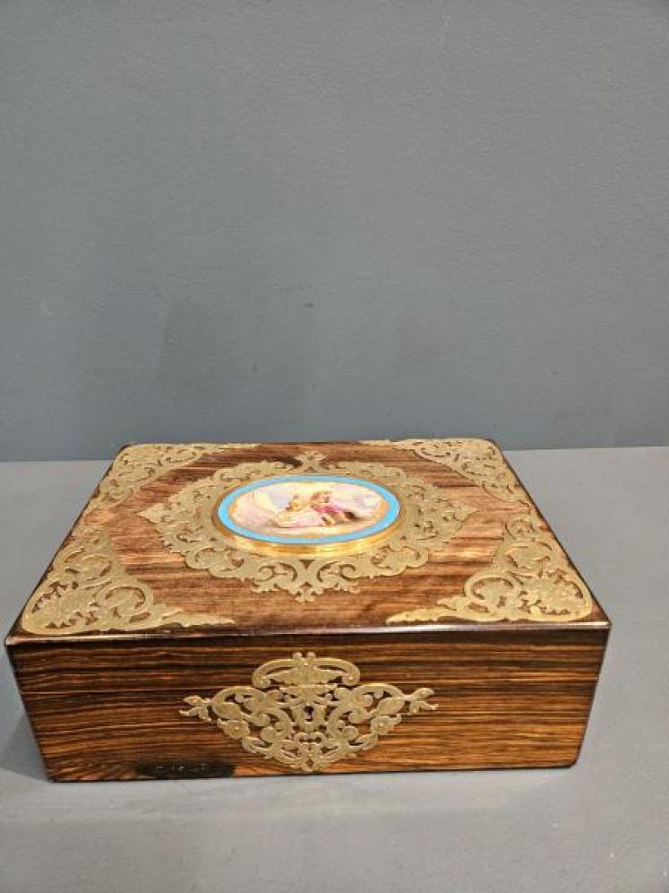 Victorian Coromandel Jewellery Box - Image 7