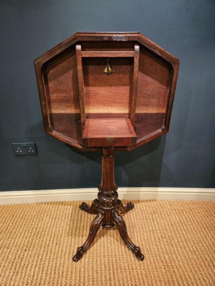 Superb Victorian Parquetry Walnut Snap Top Table - Image 6