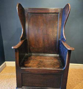 Superb George II Oak Lambing Chair