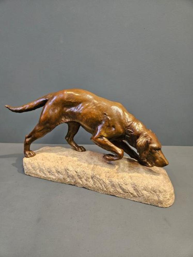 Bronze of a Pointer by Georges Gardet - Image 1