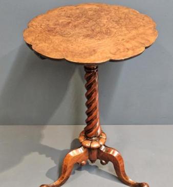 Superb Mid Victorian Burr Walnut Wine Table 