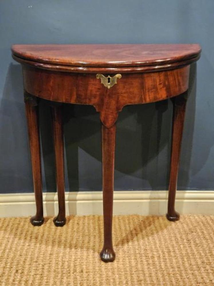 George II Red Walnut Demi Lune Gaming Table - Image 1
