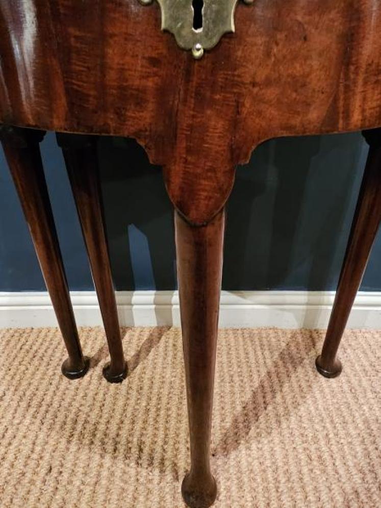 George II Red Walnut Demi Lune Gaming Table - Image 7