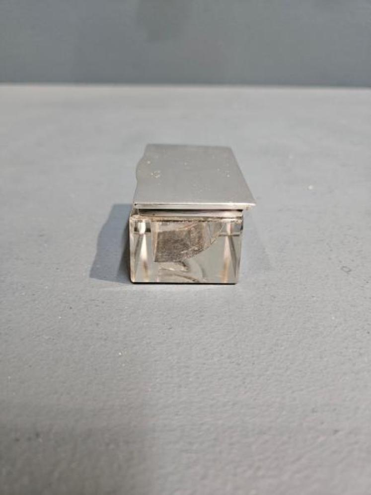 Silver and Crystal Stamp Box - Image 4