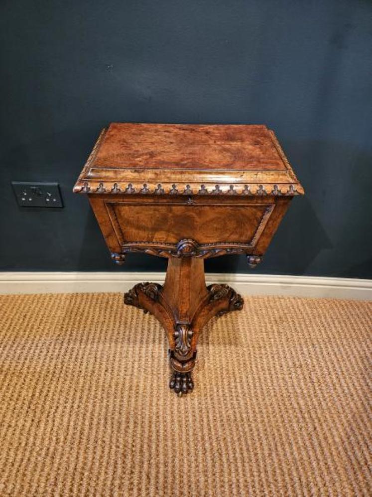 William IV Walnut Teapoy  - Image 2