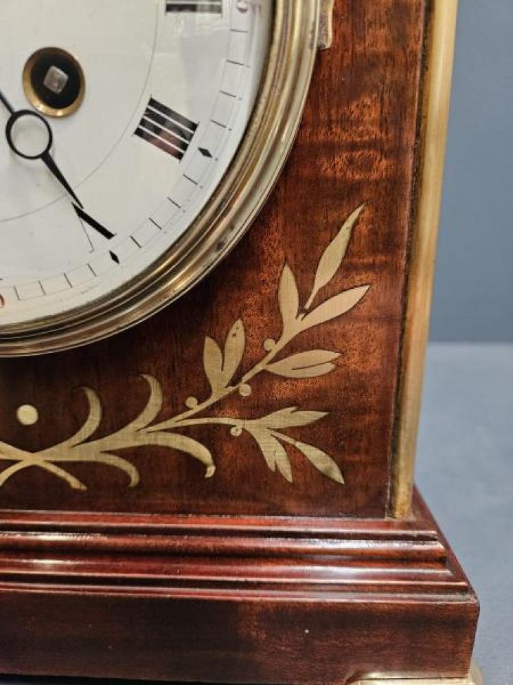 Victorian Brass Inlaid Mahogany Mantel Clock - Image 4