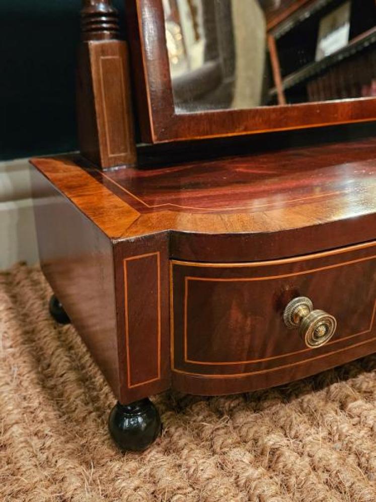 Early Victorian Mahogany Toilet Mirror  - Image 6