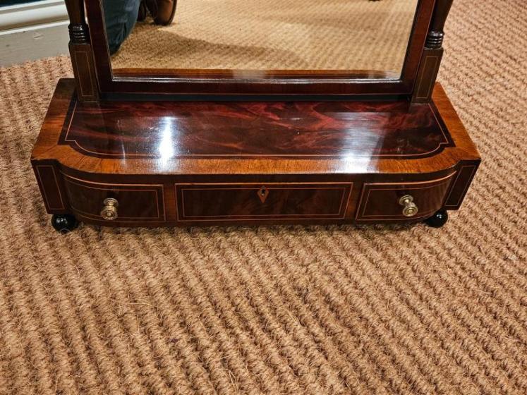Early Victorian Mahogany Toilet Mirror  - Image 7