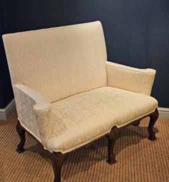 Fine Quality Small George III Style 2 Seater Sofa