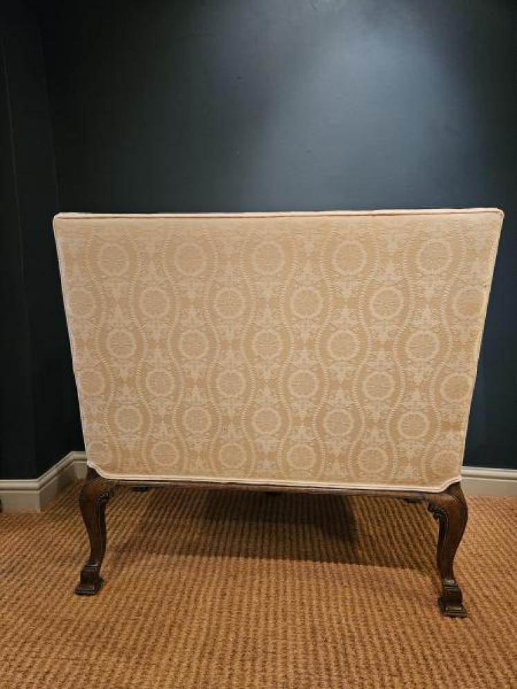 Fine Quality Small George III Style 2 Seater Sofa - Image 6