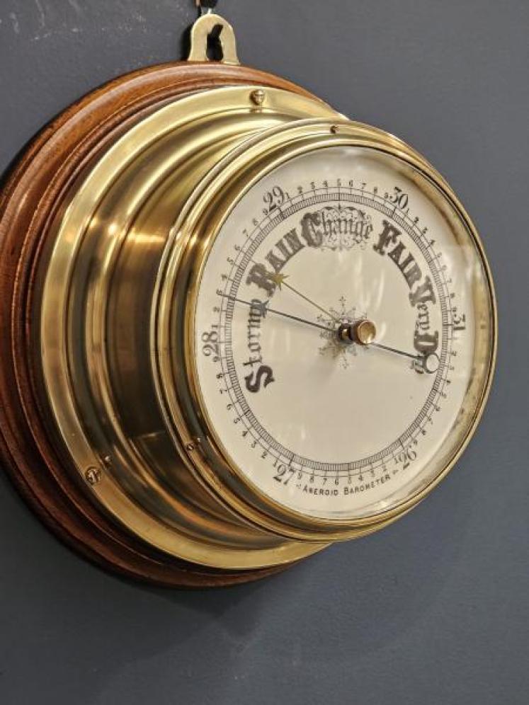 Victorian Ships Bulk Head Barometer - Image 2