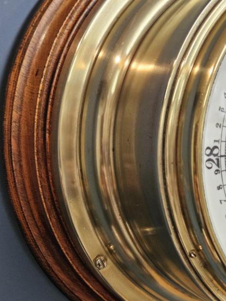 Victorian Ships Bulk Head Barometer - Image 4