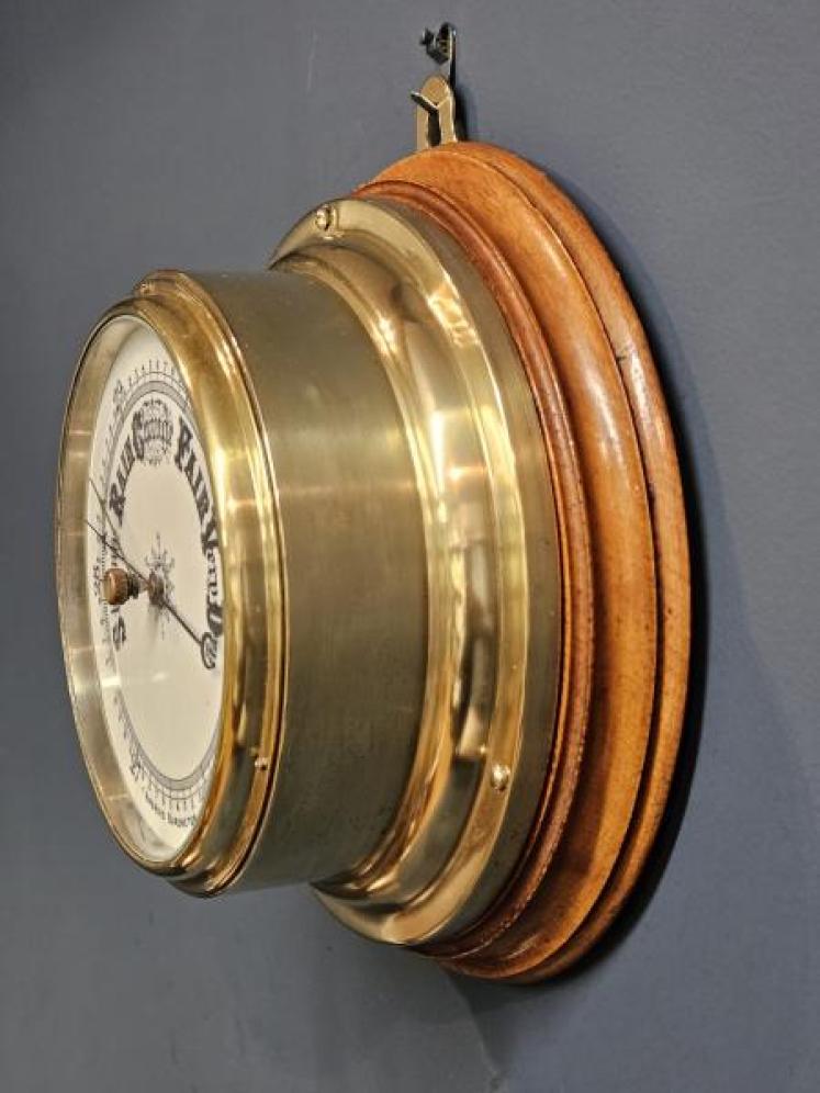 Victorian Ships Bulk Head Barometer - Image 6