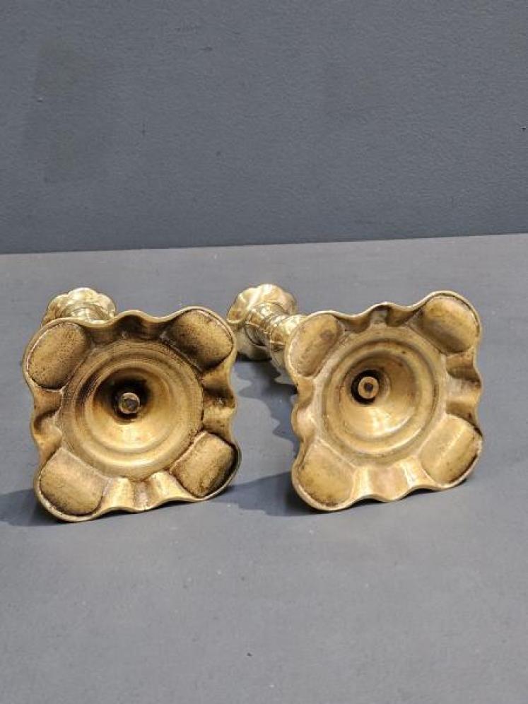 Pair of George III Brass Petal Base Candlesticks - Image 5