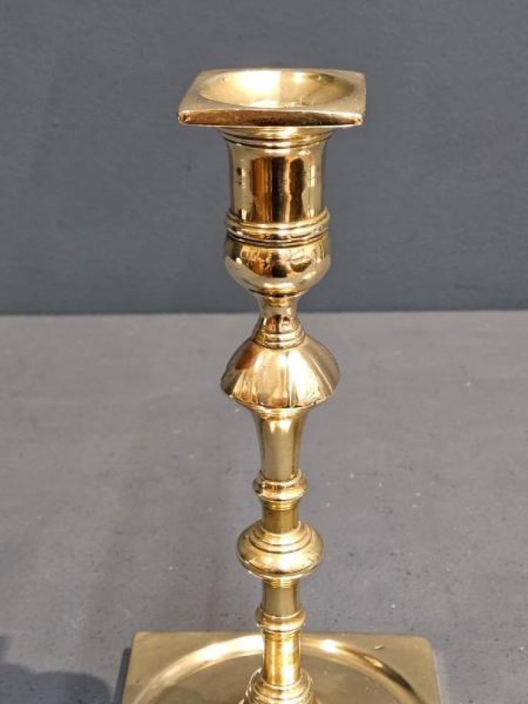 Pair of Late Georgian Brass Candlesticks - Image 5