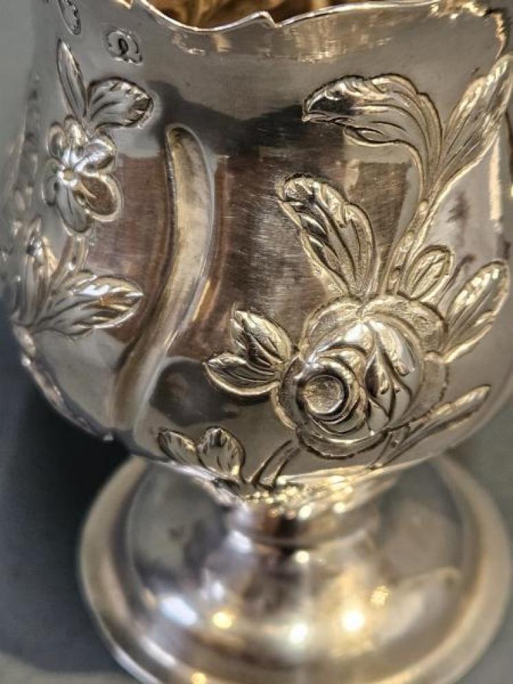 George III Silver Cream Jug - Image 3