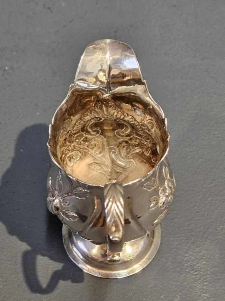 George III Silver Cream Jug - Image 4