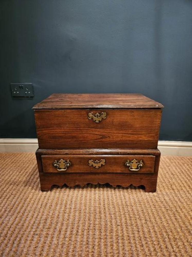 George II Coffer Bach - Image 1