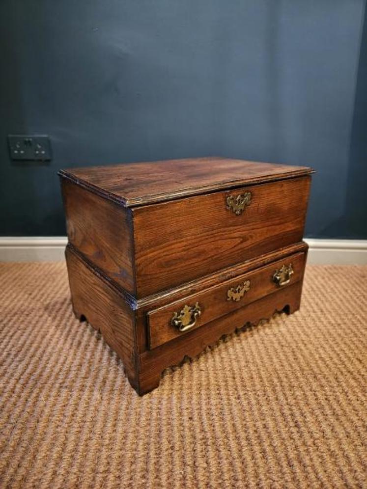 George II Coffer Bach - Image 5
