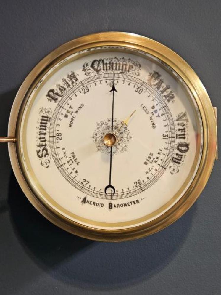 Superb Victorian Cast Brass Cased Ships Barometer  - Image 4