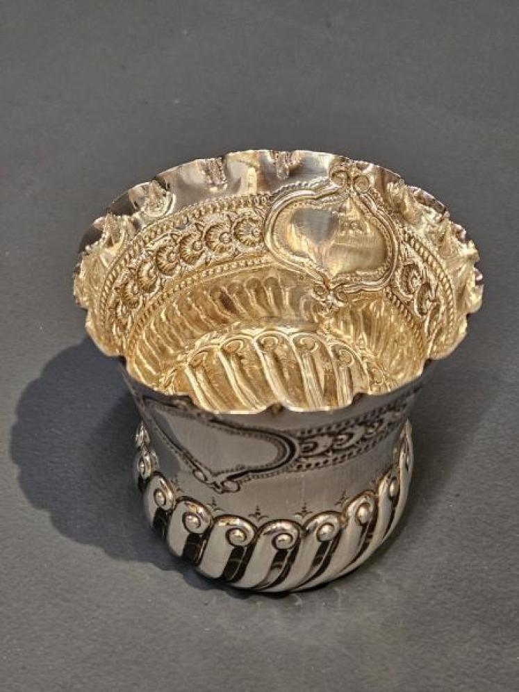 Victorian Embossed Silver Beaker - Image 3