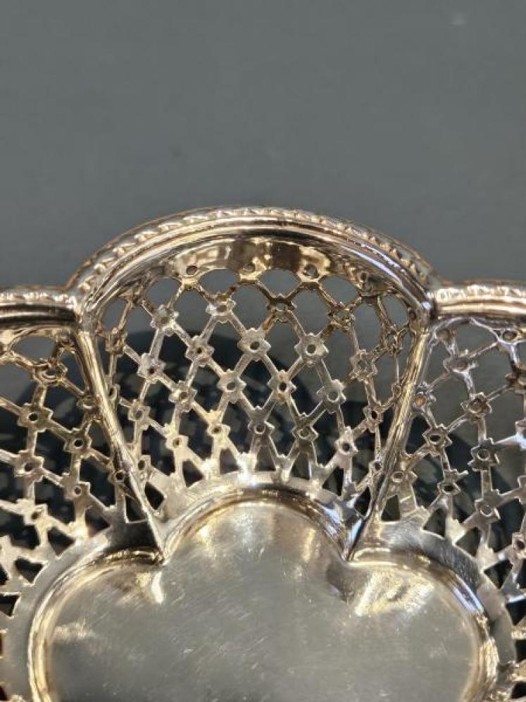 Edwardian Chester Silver Dish - Image 3
