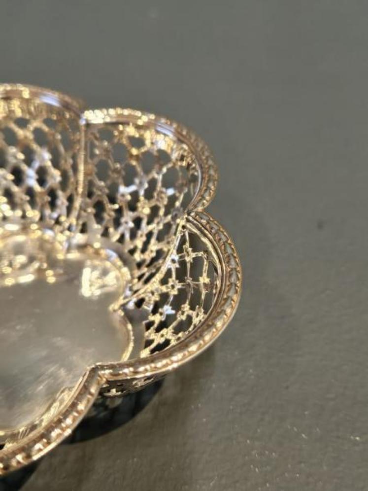 Edwardian Chester Silver Dish - Image 6