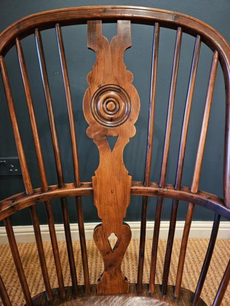 Georgian Yew Wood Windsor Chair - Image 5