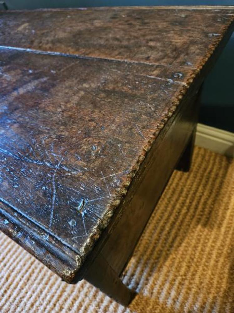 Unusual Proportioned James II Oak Coffer - Image 4