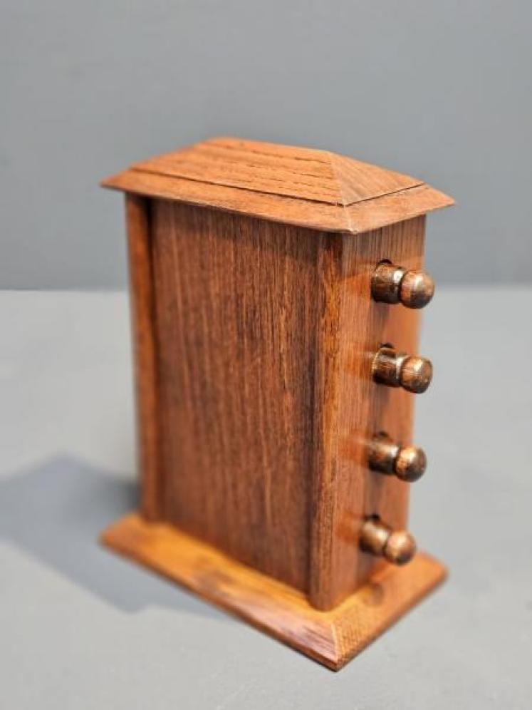 Edwardian Oak Perpetual Desk Calendar - Image 4