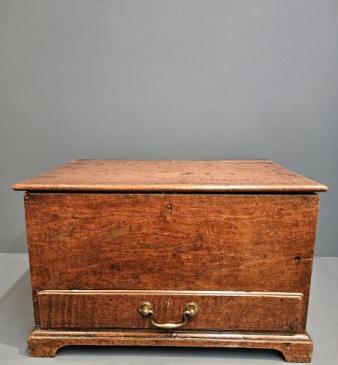 George II Single Drawer Coffer Bach