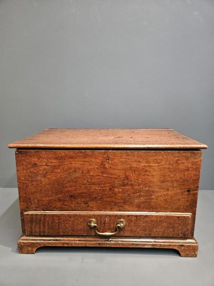 George II Single Drawer Coffer Bach - Image 1