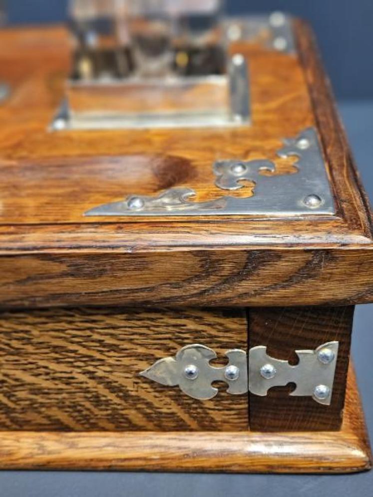 Victorian Oak and Silver Plated Pen & Ink Stand - Image 4