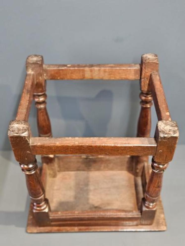 Superb George II Oak Joint Stool - Image 5