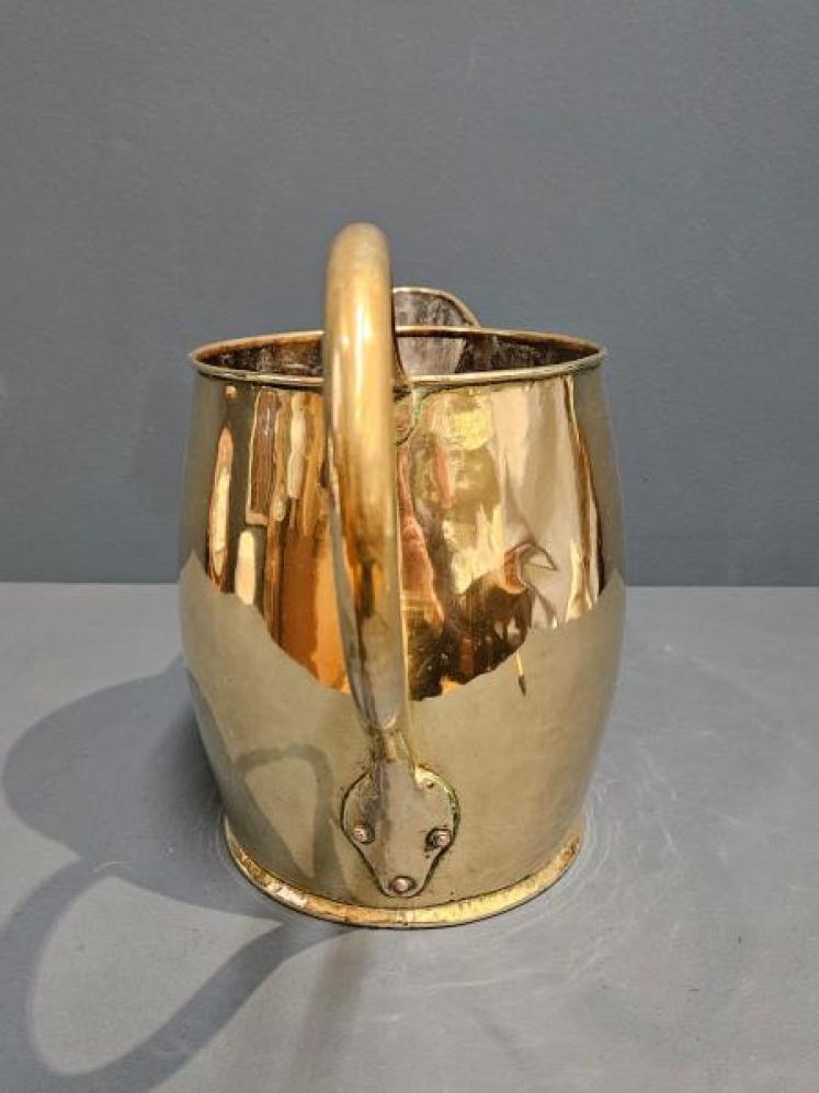Large George III Country House Brass Jug - Image 5
