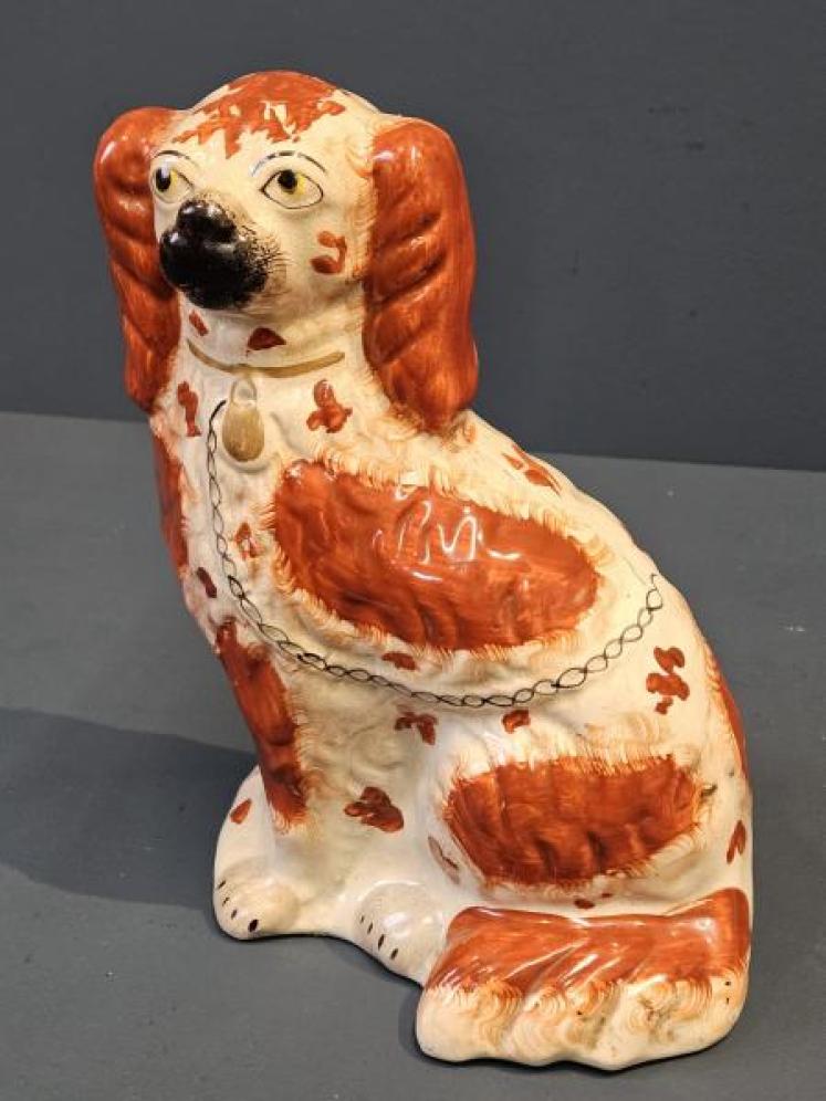 Pair of Mid Victorian Staffordshire Spaniels - Image 2