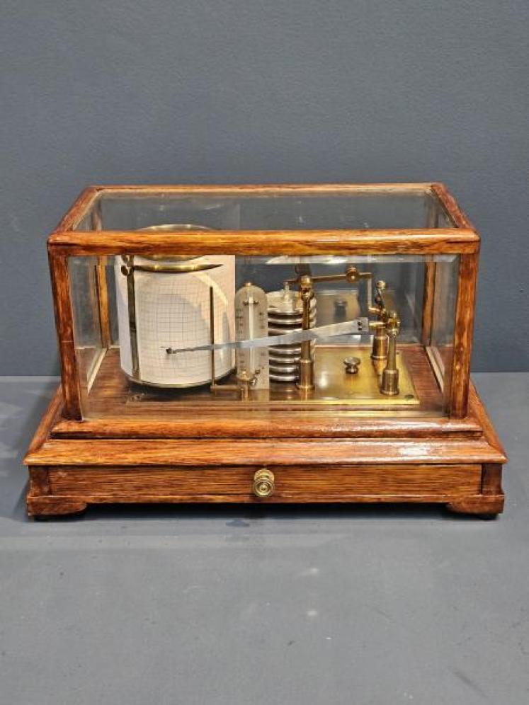 Negretti and Zambra Barograph - Image 1
