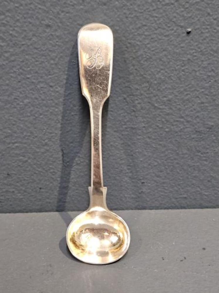Early Victorian Condiment Spoon - Image 4