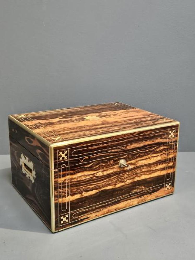 Coromandel Stationary Box and Silver Contents - Image 2