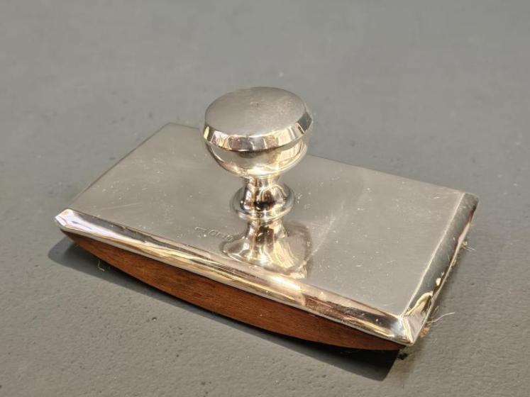 Brook and Son's Edinburgh Silver Blotter  - Image 1