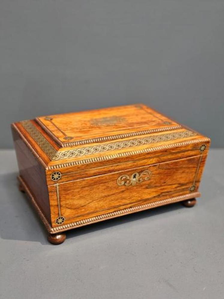 Regency Rosewood Sewing Box - Image 3