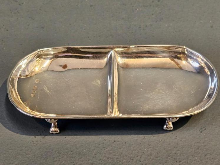 George V Silver Sovereign Tray - Image 4